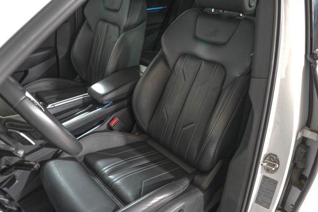 2020 AUDI E-TRON - 19