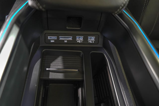 2020 AUDI E-TRON - 40