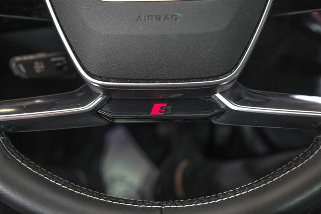 2020 AUDI E-TRON - 32
