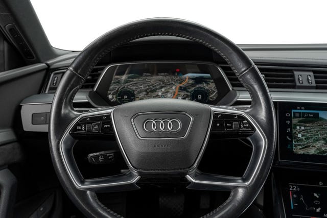 2020 AUDI E-TRON - 13