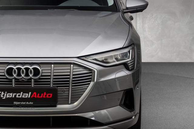 2020 AUDI E-TRON - 13