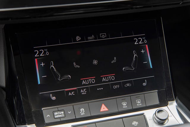 2020 AUDI E-TRON - 21