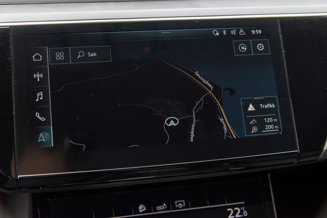2020 AUDI E-TRON - 18