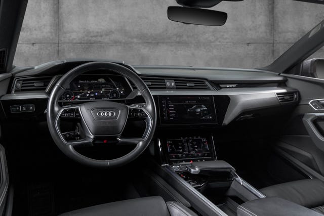 2020 AUDI E-TRON - 13