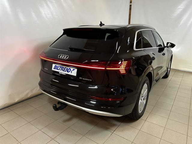 WAUZZZGE1LB022680 2020 AUDI E-TRON-5