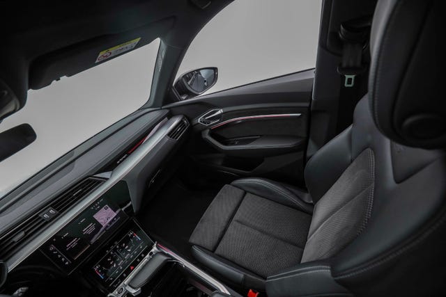 2021 AUDI E-TRON - 40