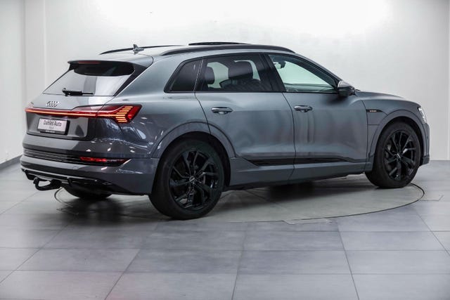 2021 AUDI E-TRON - 12