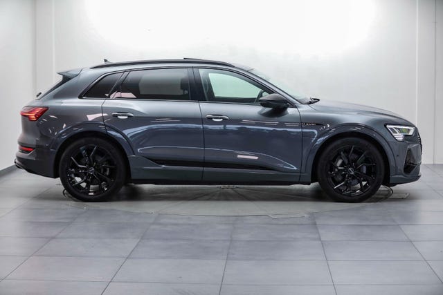 2021 AUDI E-TRON - 13