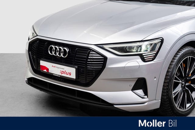 WAUZZZGE1LB008360 2020 AUDI E-TRON-1