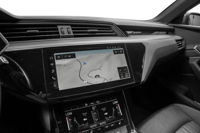 2021 AUDI E-TRON - 19