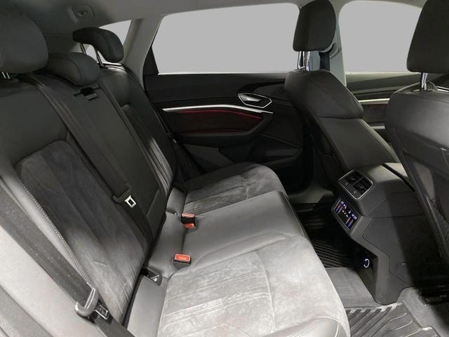 2020 AUDI E-TRON - 28