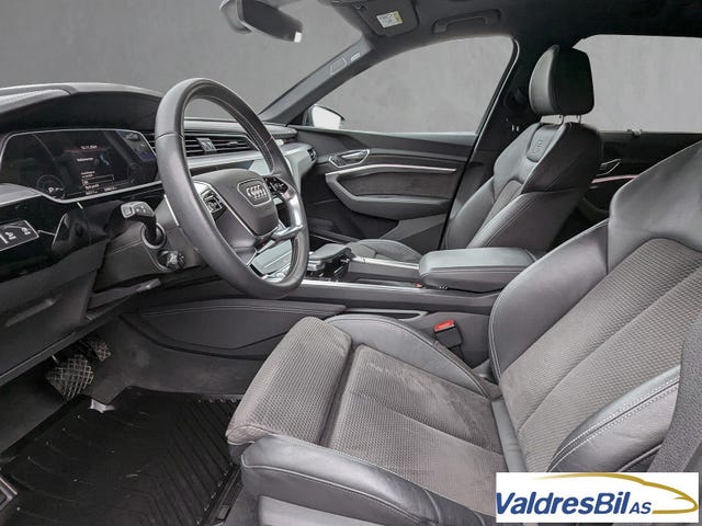 2020 AUDI E-TRON - 10