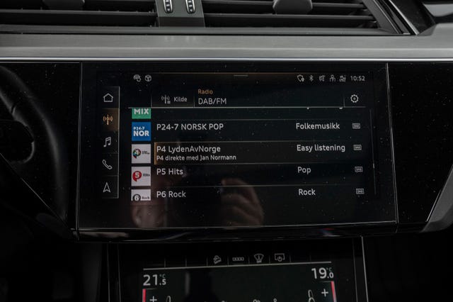 2021 AUDI E-TRON - 19