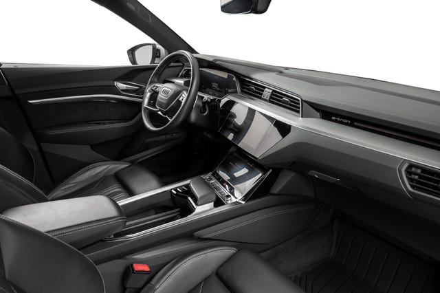 2021 AUDI E-TRON - 11