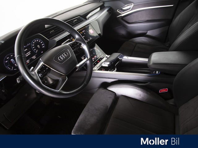 2020 AUDI E-TRON - 10