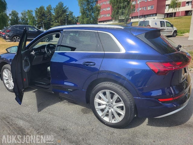 2020 AUDI E-TRON - 18