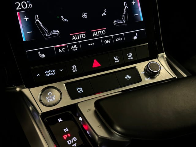 2020 AUDI E-TRON - 22