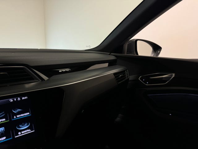 2020 AUDI E-TRON - 19