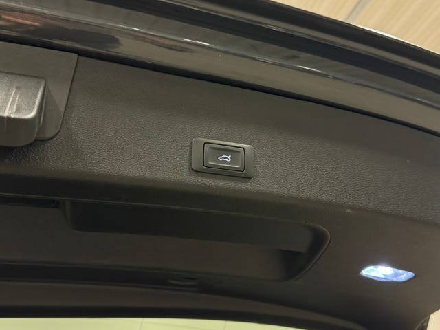 2020 AUDI E-TRON - 34