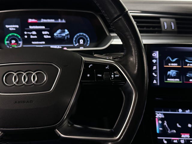 2020 AUDI E-TRON - 17