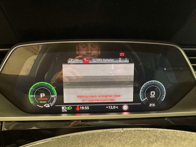 2020 AUDI E-TRON - 11