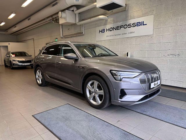 WAUZZZGE7LB019301 2020 AUDI E-TRON-0