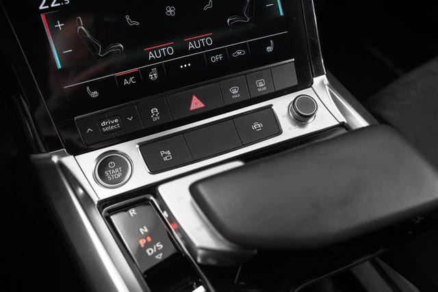 2021 AUDI E-TRON - 30