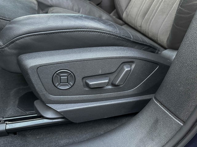 2020 AUDI E-TRON - 24