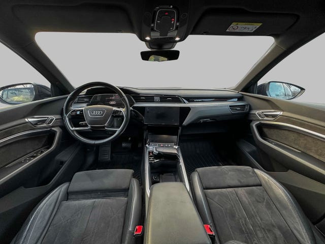 2020 AUDI E-TRON - 53