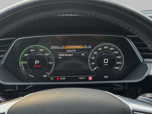 2020 AUDI E-TRON - 31