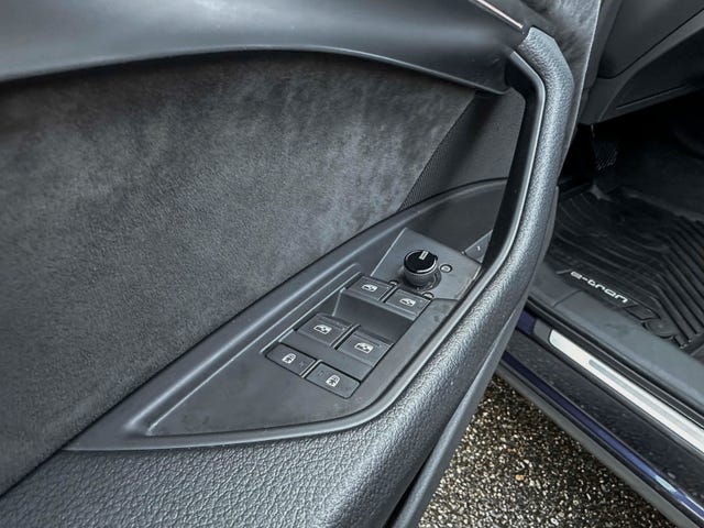 2020 AUDI E-TRON - 20