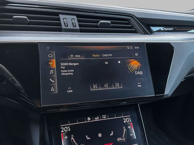 2020 AUDI E-TRON - 36