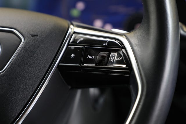 2020 AUDI E-TRON - 18