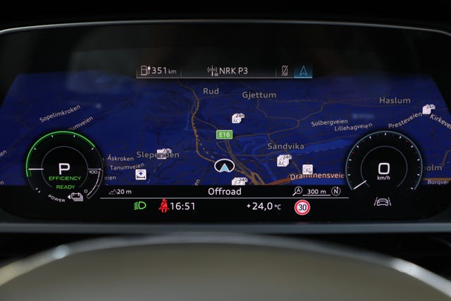 2020 AUDI E-TRON - 37