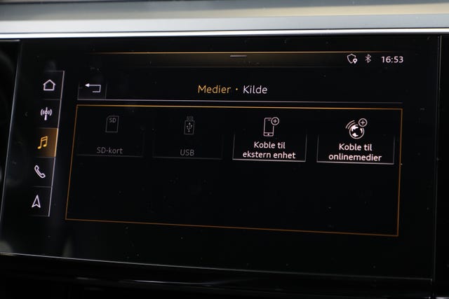 2020 AUDI E-TRON - 28