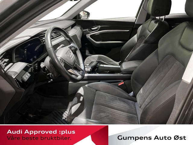 WAUZZZGE3MB041944 2021 AUDI E-TRON-4