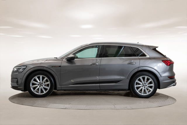 WAUZZZGE1LB025224 2020 AUDI E-TRON-1