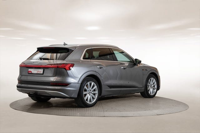 WAUZZZGE1LB025224 2020 AUDI E-TRON-4