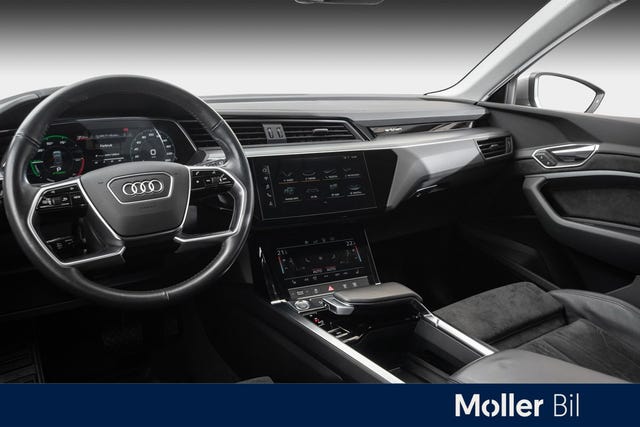 2020 AUDI E-TRON - 25
