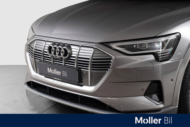 WAUZZZGE6MB001759 2021 AUDI E-TRON-4