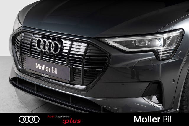 WAUZZZGE0MB026754 2021 AUDI E-TRON-4