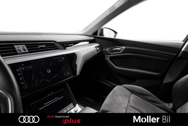 2021 AUDI E-TRON - 11