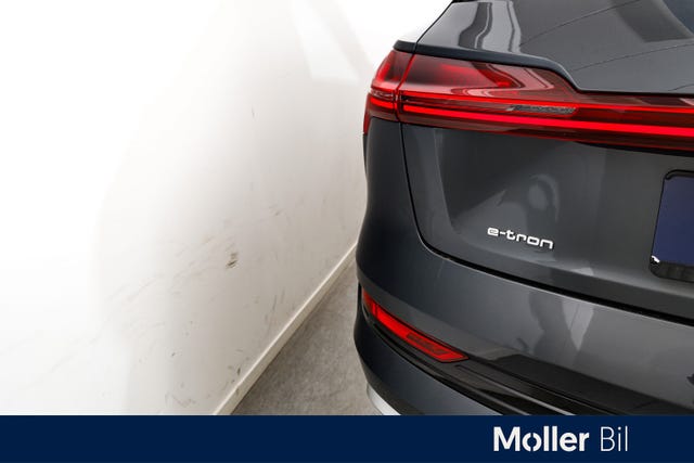 2020 AUDI E-TRON - 9