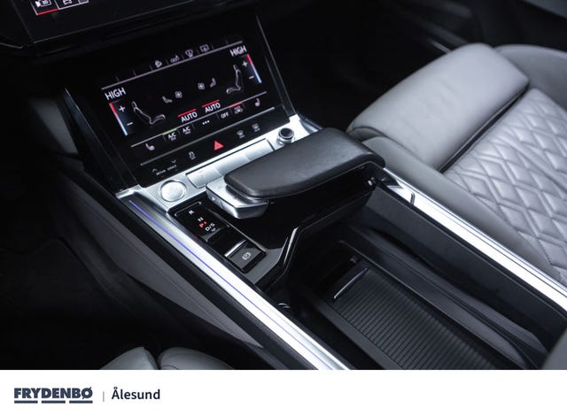 2020 AUDI E-TRON - 28