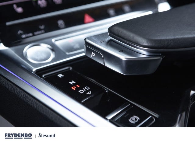 2020 AUDI E-TRON - 29