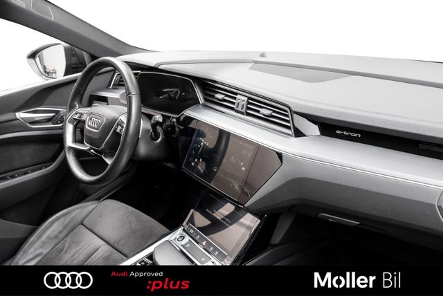 2021 AUDI E-TRON - 26