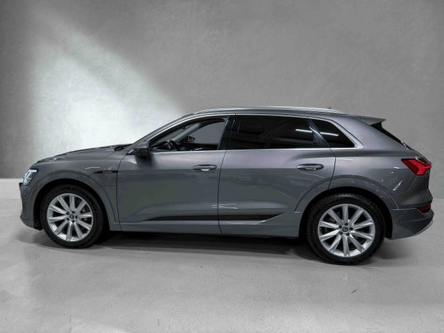 WAUZZZGE6LB023694 2020 AUDI E-TRON-1