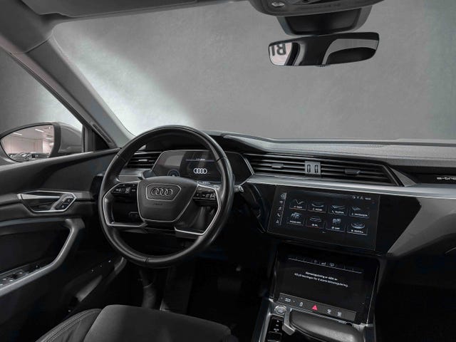 2020 AUDI E-TRON - 8