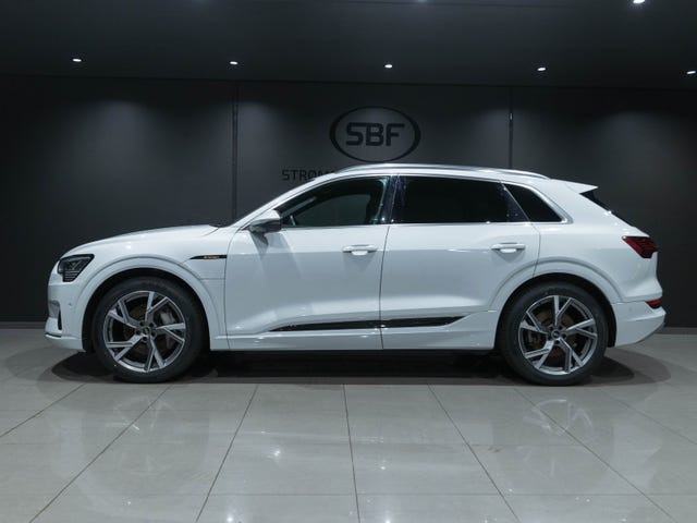 WAUZZZGE5MB014647 2021 AUDI E-TRON-1