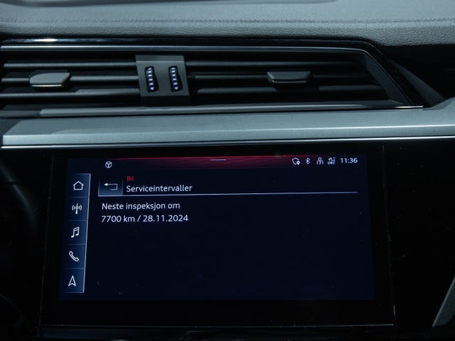 2021 AUDI E-TRON - 21
